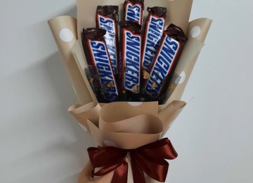 Mektebliler,aile uzvleri,is kollektivi ucun mini buketler