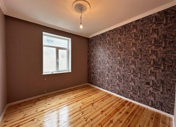 Zabrat qes.118A yolu 2,5 sotda 120 kvm.4 otaqli