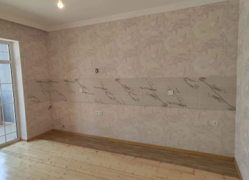 Suraxanı rayonu Hövsan qes. maşın bazarın arxasında 2 sotun