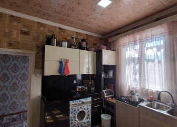 Hovsan Abidenin Yaxinliginda 132 161 212 210 Nomreli