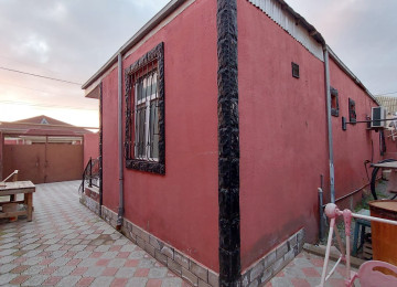 Hovsanda Abidenin Qerib Aga Pirnin Yaxinliginda