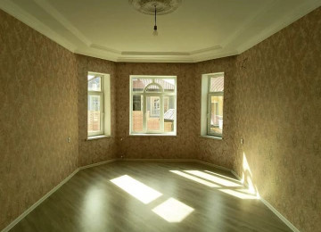 Suraxanı rayonu Hövsan qes. maşın bazarın arxasında 2 sotun