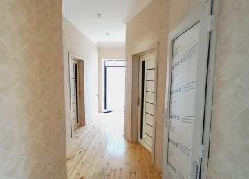 Suraxanı rayonu Hövsan qes. maşın bazarın arxasında 2.5