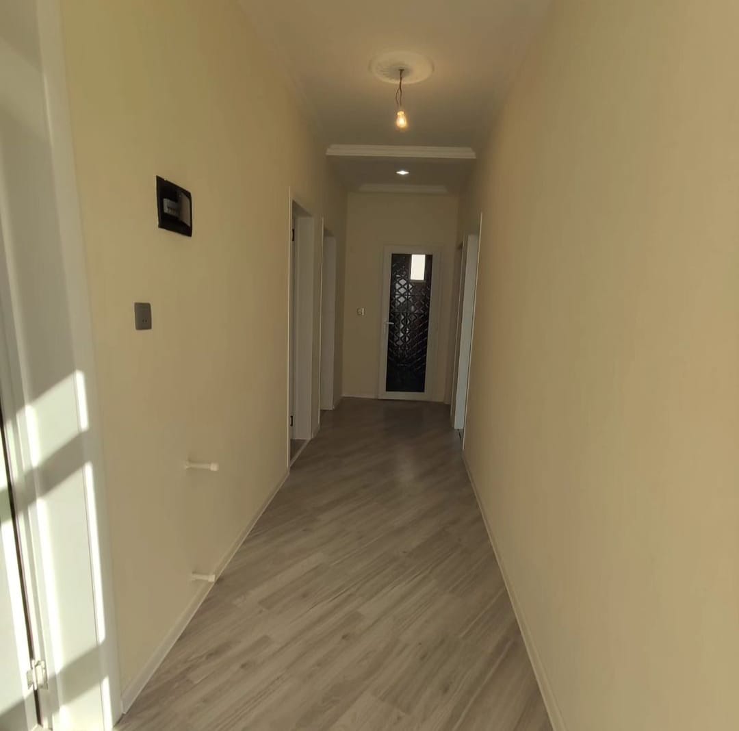 Suraxanı rayonu Hövsan qes. maşın bazarın arxasında 2 sotun