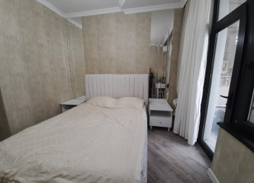 Şəhərin mərkəzində Azadlıq prosbekti 79 28 may metrosundan