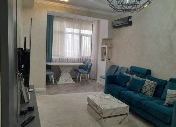 Şəhərin mərkəzində Azadlıq prosbekti 79 28 may metrosundan