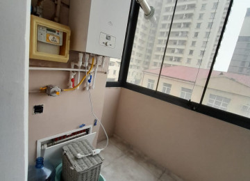 Şəhərin mərkəzində Azadlıq prosbekti 79 28 may metrosundan