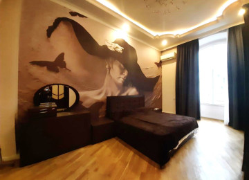 Nizami kucesi, Grand Marketin yaxinliqinda yerlesen yasayis