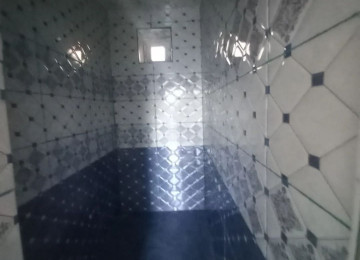 Qaradag rayon Qobu qes kruqa yaxin yolun qiraginda ev