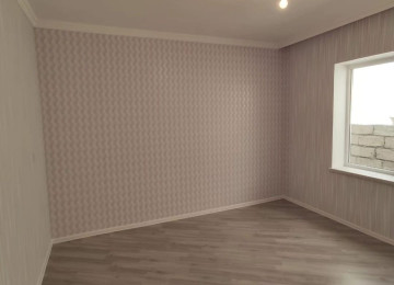 Suraxanı rayonu Hövsan qes. maşın bazarın arxasında 2 sotun