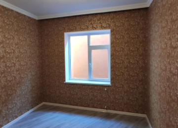 Suraxanı rayonu Hövsan qes. maşın bazarın arxasında 2 sotun