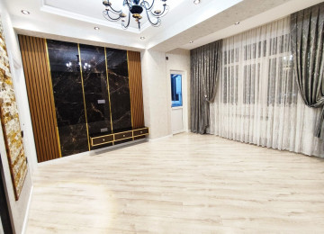 Qara Qarayev metrosu . BonaDea hospitalının yanı . Tam