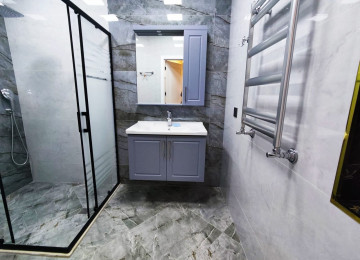 Qara Qarayev metrosu . BonaDea hospitalının yanı . Tam