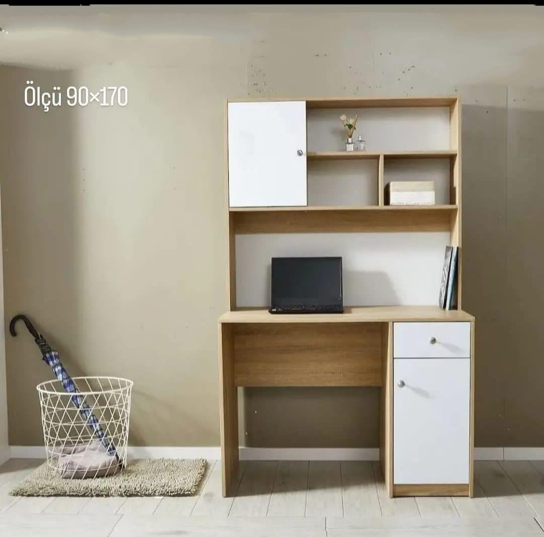 Yazı masası Sifarişlə hazırlanır Rəng seçimi var Ölçü