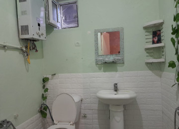 Nərimanov rayon Ceyhun Hacıbəyli küçəsində Bravo marketin