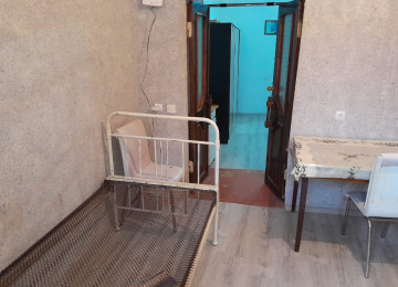 Nərimanov rayon Ceyhun Hacıbəyli küçəsində Bravo marketin