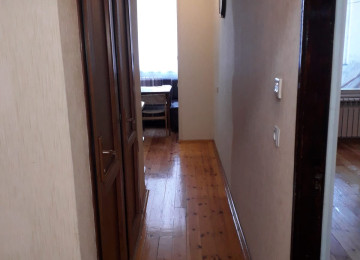 Xırdalan şəhəri, 28-ci məhəllə, köhnə bazarın yanında 9