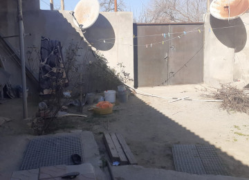 masdagada kirov dairesine cox yaxin mesafede 1.5 sotda orta