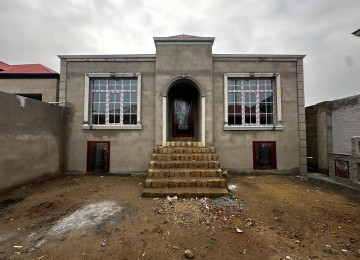 Mastaga qes.Savalan yaşayiş massivinde 2 sotda 130