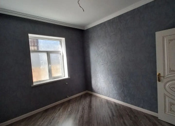 Tecili Novxanı murad marketin yaninda 5 daş kürsüde 100