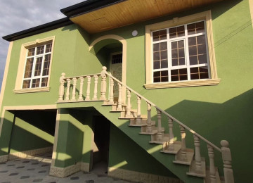 Masazırda Laçın mektebin arxasinda 2 sotun içerisinde 90