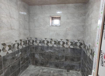 Suraxanı rayonu Hövsan qes. maşın bazarın arxasında 1.5