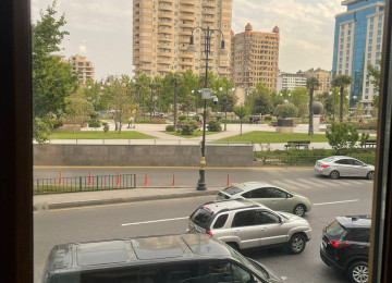 Nesimi rayonu Qiş Parkinı ünvanında ümumi sahəsi 100 kv 3