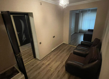 Nesimi rayonu Qiş Parkinı ünvanında ümumi sahəsi 100 kv 3