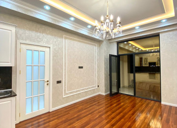 Nəsimi rayonu 28 may metrosunun yaninda Koala parkın yanı