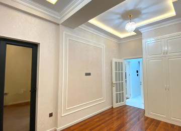 Nəsimi rayonu 28 may metrosunun yaninda Koala parkın yanı