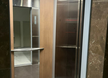 Nəsimi rayonu 28 may metrosunun yanı 3 otaqlı mənzil