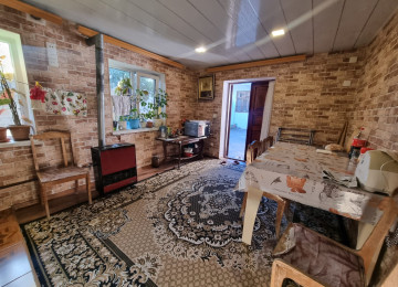 Zabrat qesebesinde tam maqistral yolun üstünde,bütün şəhər