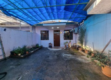 Zabrat qesebesinde tam maqistral yolun üstünde,bütün şəhər