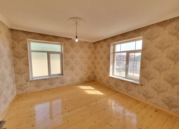 Zabrat 1 qesebesinde esas şəhər yolundan çox az