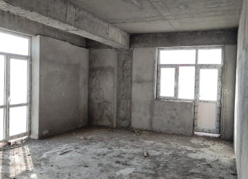 3 otaqlí menzil satılır Bayíl Bayraq Meydaní Xanlar