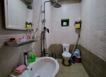 Məhəmmədli qəsəbəsi 2,5 sotda 110 kvm.3 otaqli,kursulu,tam