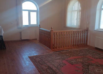 Məhəmmədli qəsəbəsi 4 sotda 240 kvm.7 otaqli,tam temirli ev