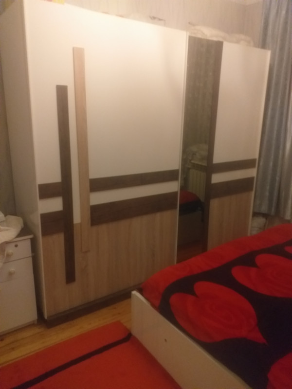 Yataq mebeli satlır dəst ucuz qiymətə Yataq otaqı mebeli satılır dəyərindən cox ucuz qiymətə yeni