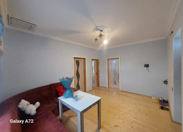 Bine Qesebesi Ulvu Ticaret Merkeznin Qardaslar Marketnin