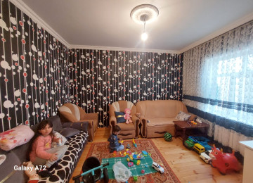 Bine Qesebesi Ulvu Ticaretin Ve Sadmiq Saraynin Qardaslar