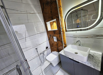 Qara Qarayev metrosu . Xarı Bülbül şadlıq sarayı və BonaDea