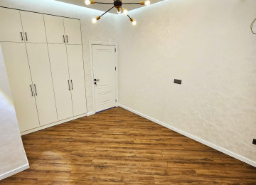 Qara Qarayev metrosu . Xarı Bülbül şadlıq sarayı və BonaDea