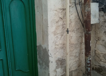 Kesle qesebesi turkmen kucesinde yerlesen heyet evi