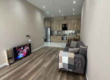 Xırdalan şəhəri,Mehdi Hüseynzadə küçəsində,Trend yolun