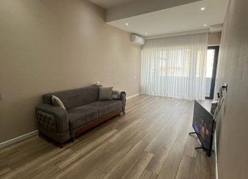 Xırdalan şəhəri,Mehdi Hüseynzadə küçəsində,Trend yolun