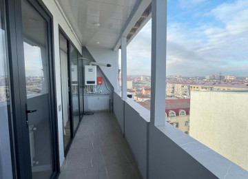 Xırdalan şəhəri,Mehdi Hüseynzadə küçəsində,Trend yolun