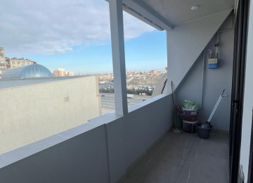 Xırdalan şəhəri,Mehdi Hüseynzadə küçəsində,Trend yolun