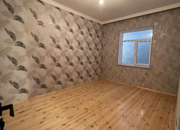 Ceyranbatan qəsəbəsində həyət evi satilir. Araz marketin