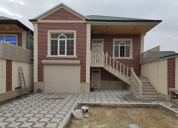 Ceyranbatan qəsəbəsində həyət evi satilir. Araz marketin