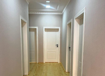 Suraxanı rayonu Hövsan qes. maşın bazarın arxasında 2.5